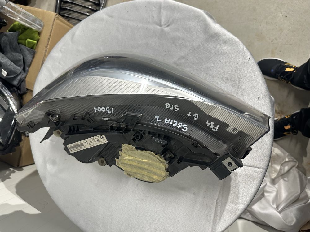 Far stanga Bmw Seria 3 GT F34 2013/2014/2015/2016/2017 HALOGEN