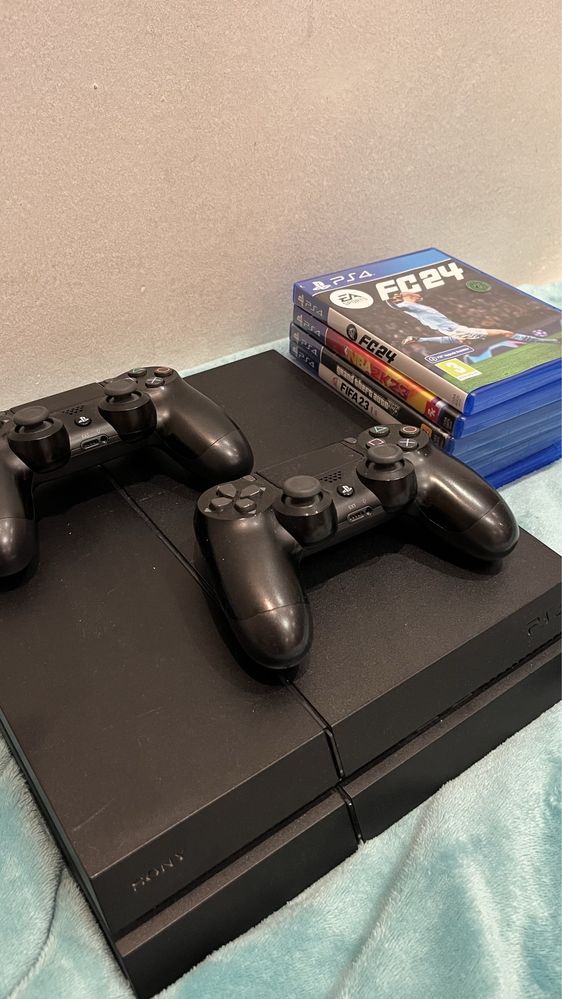 PS4 play station 4