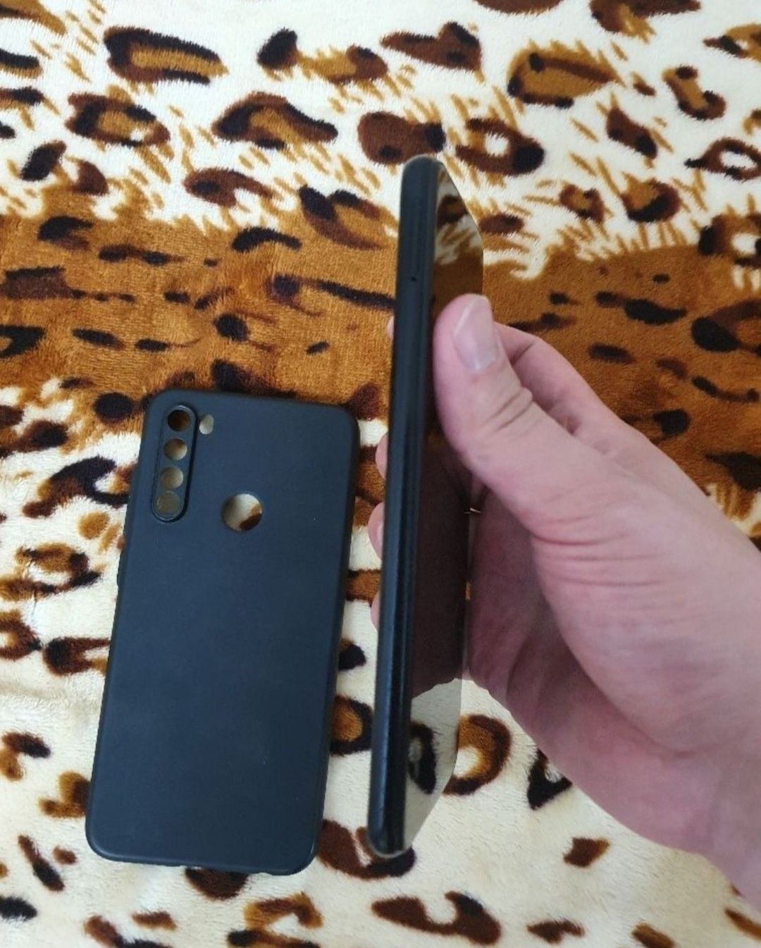 Srochna Sotilvotdi Xiaomi Redmi Note 8 4+1/64GB Orginal Xolati yaxshi