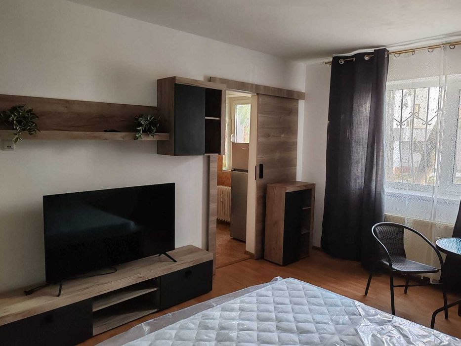 Garsoniera zona bulevard - sud