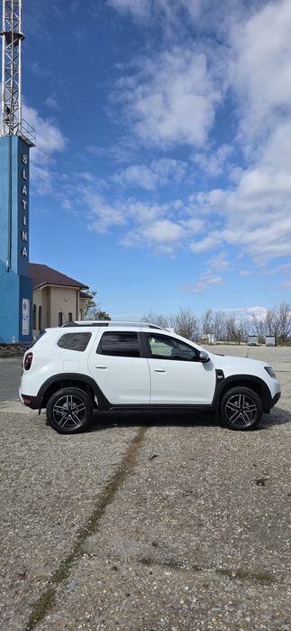 Vând Dacia Duster 2021
