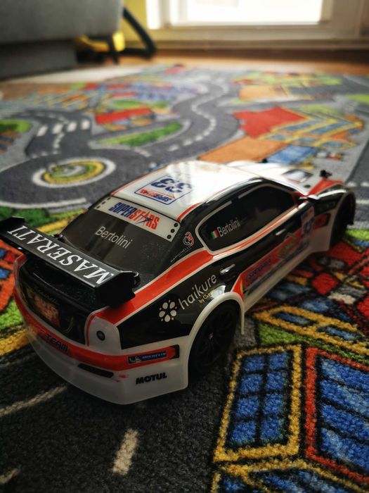 Masina cu telecomanda Maserati 4Channels, 2.4 GHz, 1:16