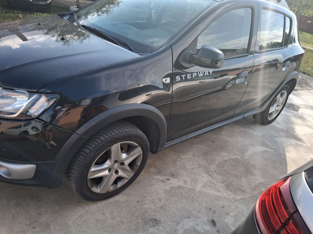 Fata completa dacia sandero stepway 2014