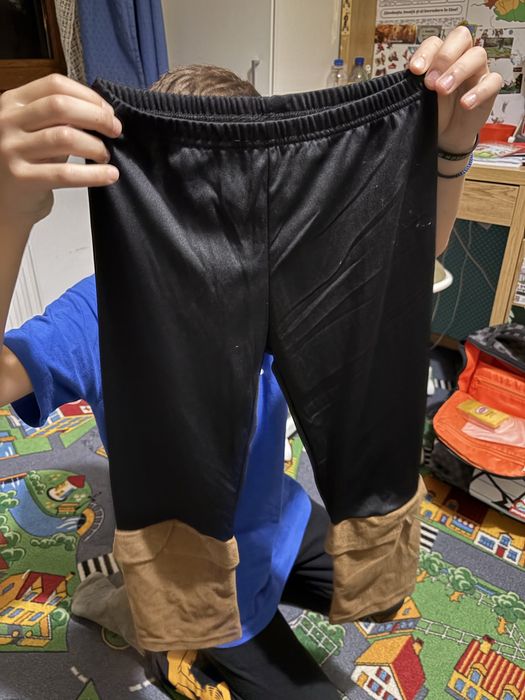 Costume de Halloween marimea 7-9 ani.