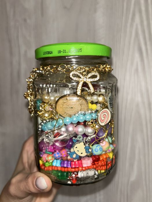 Буркан с бижута