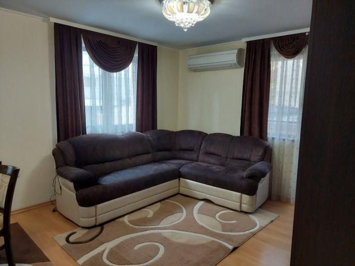 Тристаен апартамент под наем в кв. Кършияка