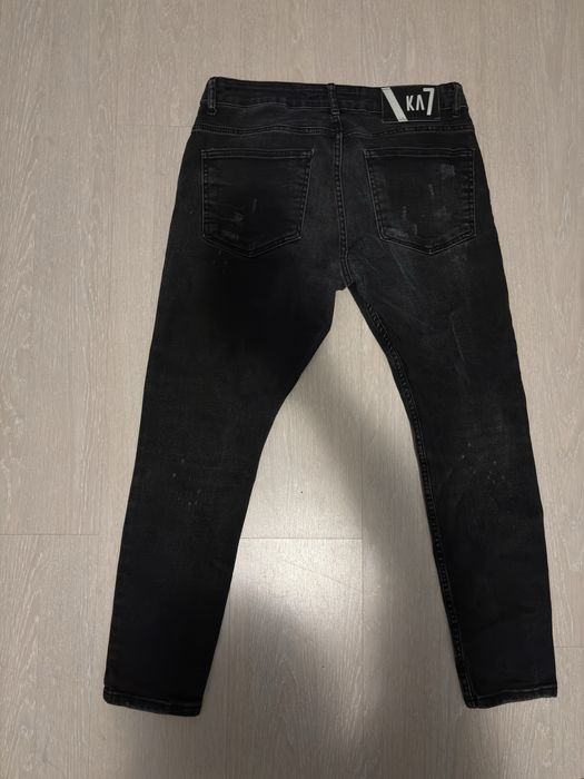 2-ва чифта дънки на КЛ 7 и DSQUARED2