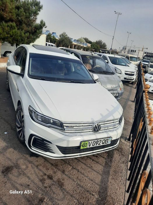 Wolfagen E BORA electrocar