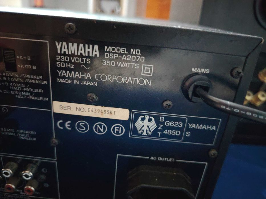 YAMAHA DSP-A2070 amplificator audio, 350 Watts