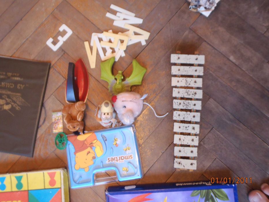 Настолни игри, игри с печати, кубчета с картинки, игри – ретро.