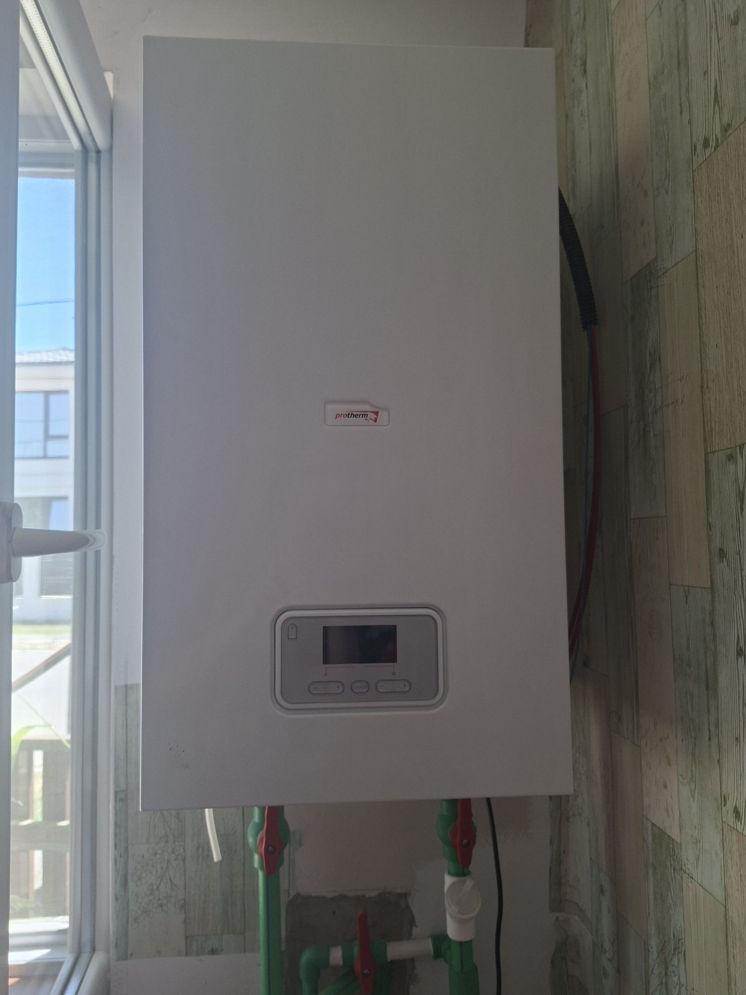 Centrala electrica 6, 9 kw. Preț 2000 de lei