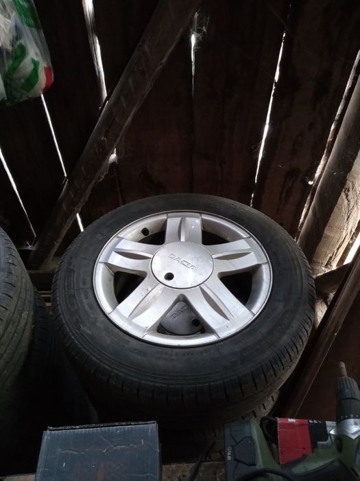 Jante aliaj Dacia Logan