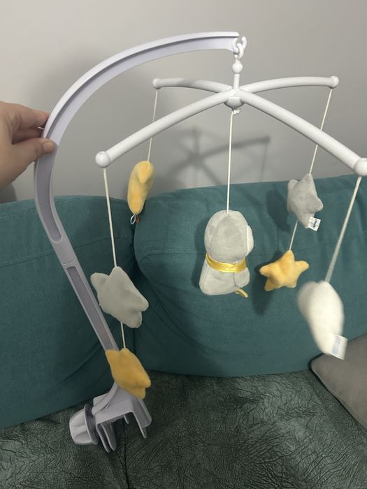 музикална въртележка на chipolino