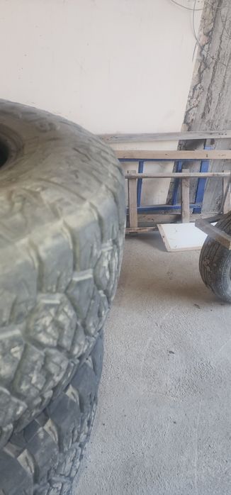 Продаётся автошина максис для тайота прадо