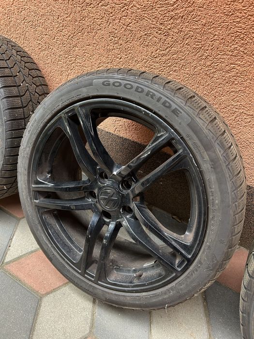 Vând 4 Jante 18’ + Cauciucuri GoodRide Iarna