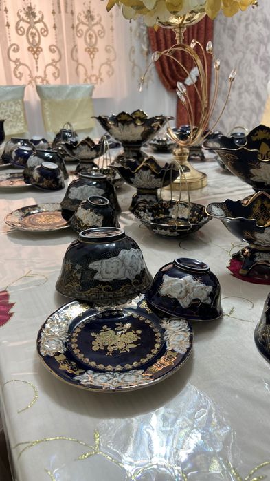 Чинни буюмлари. Комплект чинни 12 кишилик