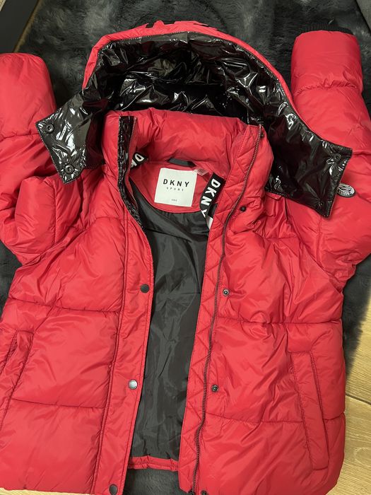 Яке DKNY dkny