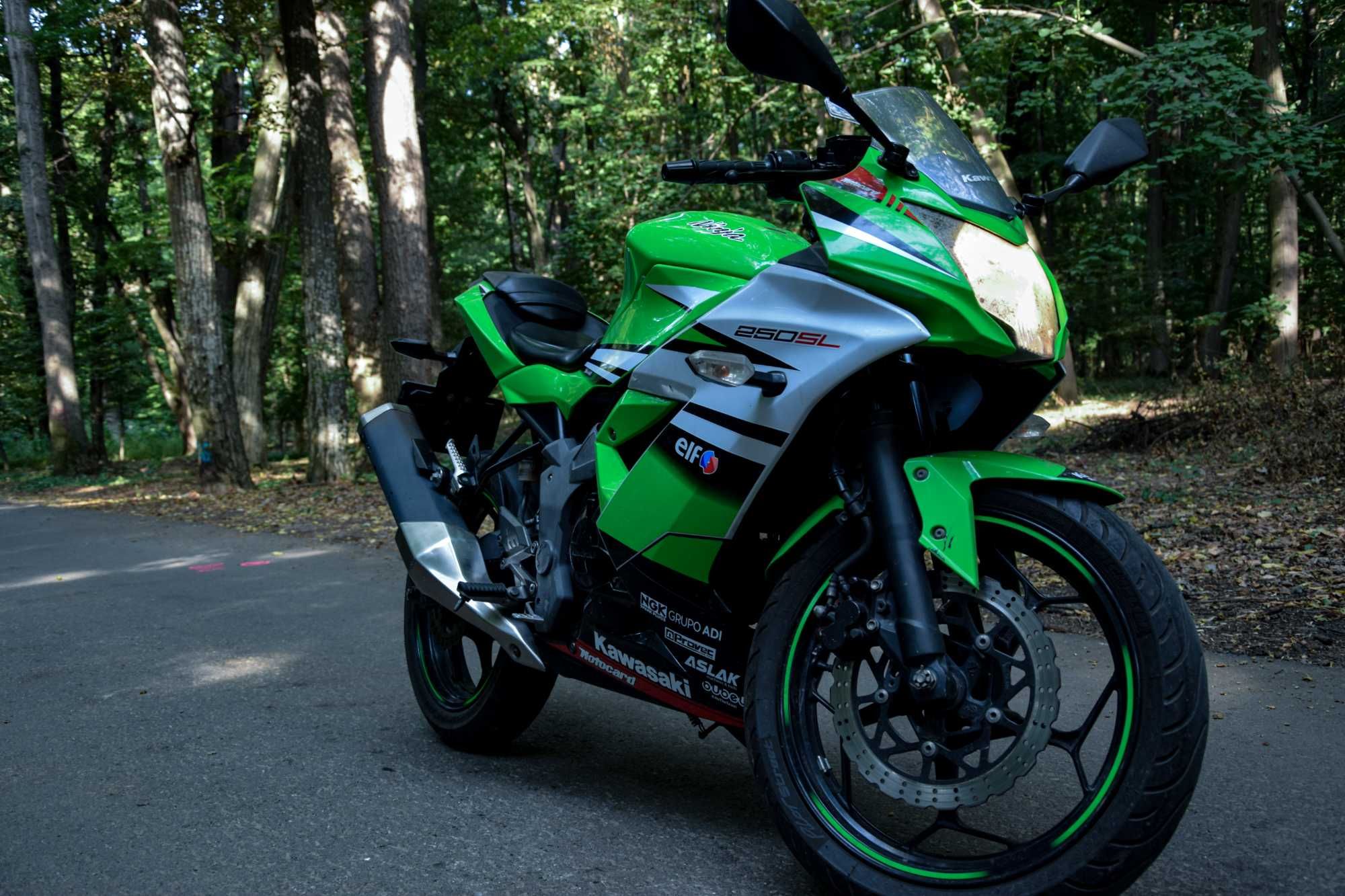 Kawasaki Ninja 250SL A2