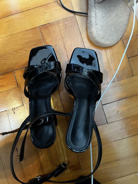 Sandale negre comode