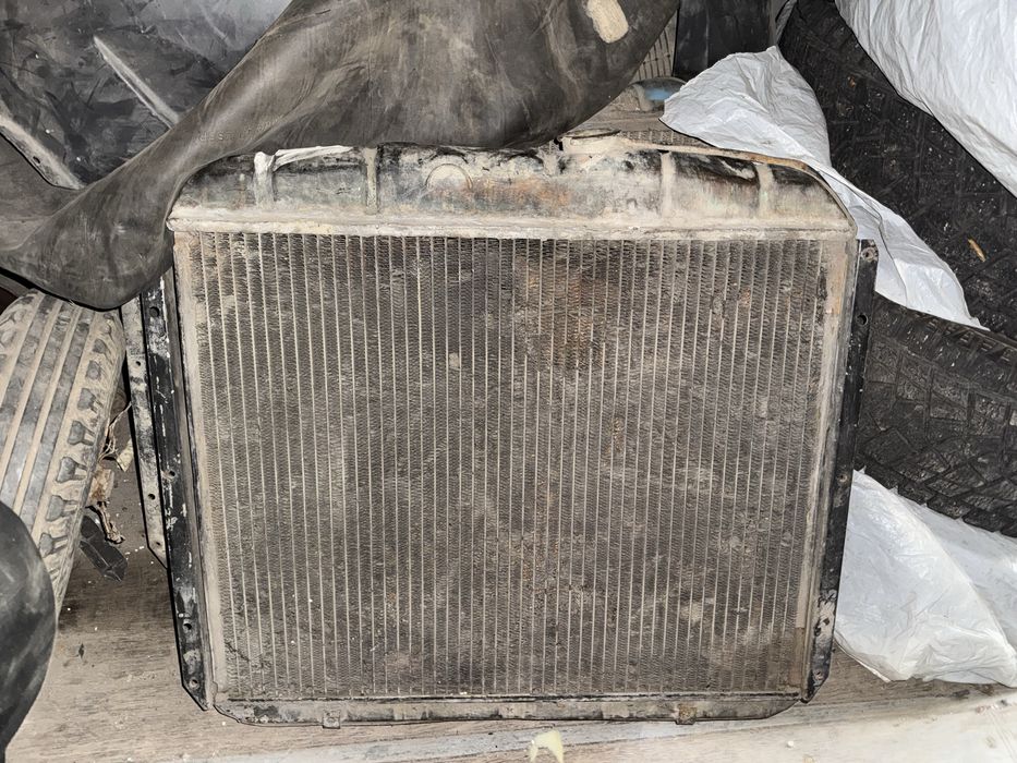 Радиатор от зила