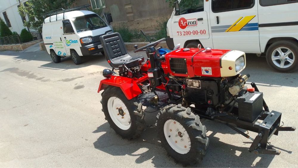 Yangi mini traktor 11.05