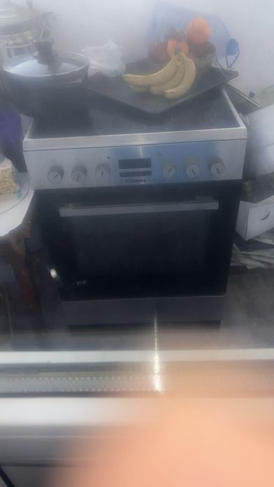 Продам пеш все работает 25000