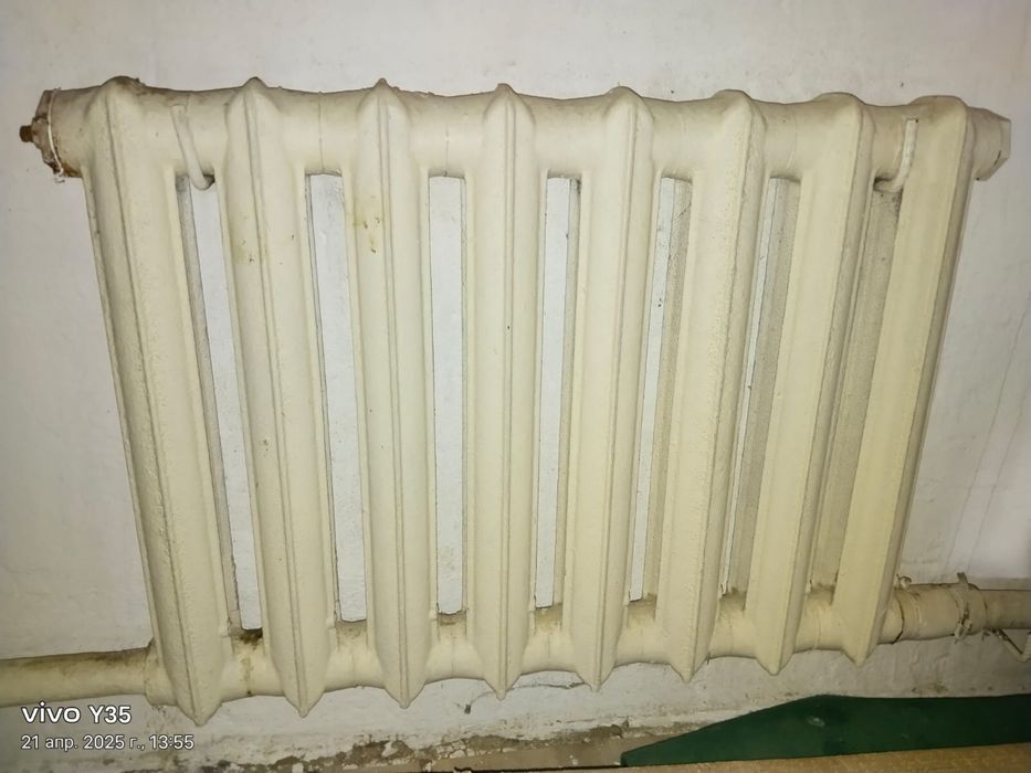 Продам батареи за одну секцию 1000