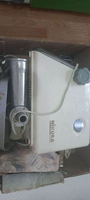 Мясорубка Nikura японская на запчасть