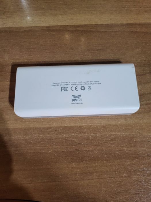 Baterie externă 10000mAh și 20000mAh