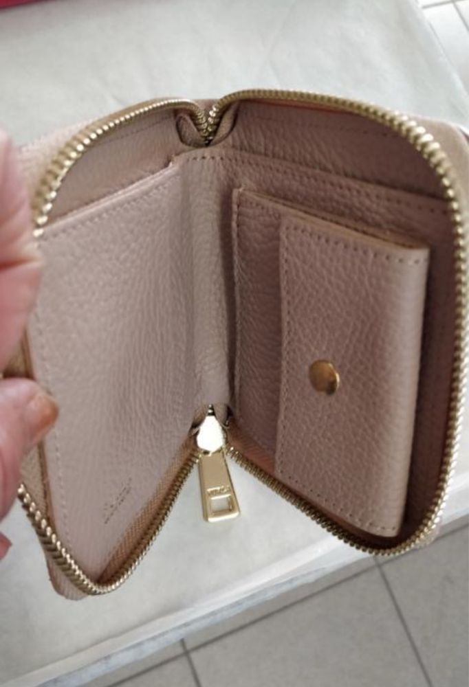 Портмонета Furla