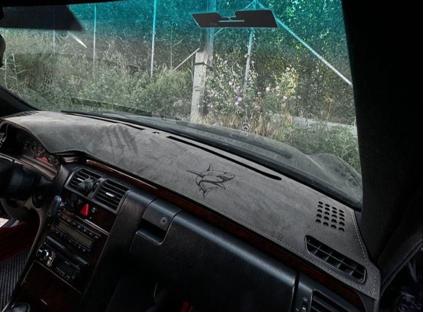 Накидка на панель из алькантары