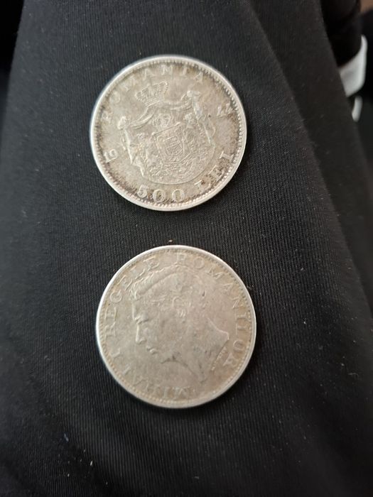 2 bani de 500 lei argint