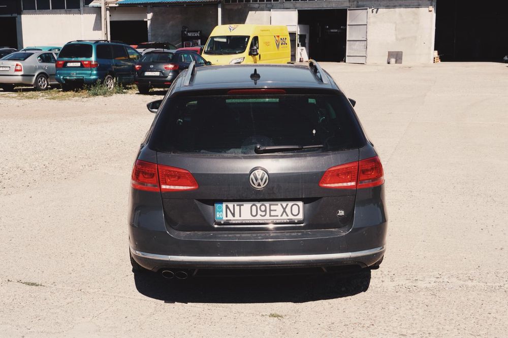 Volkswagen Passat B7 2012 | Highline | 2.0 tdi 170 cp