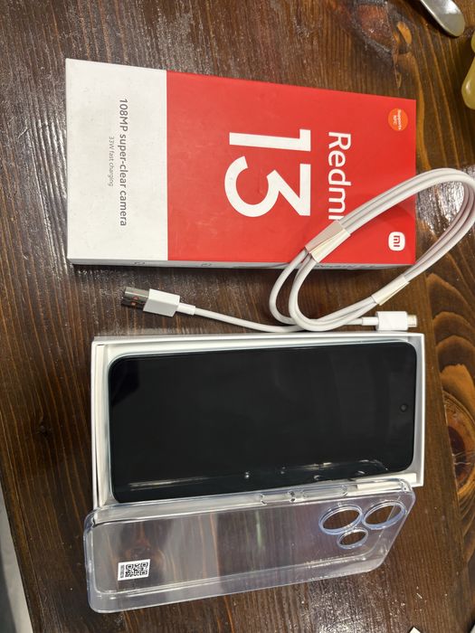 Redmi 13.