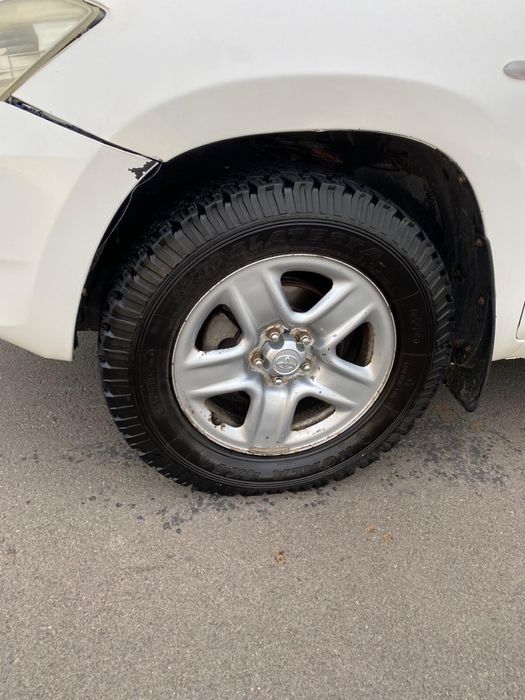 Toyota Rav 4  2.2.  4x4