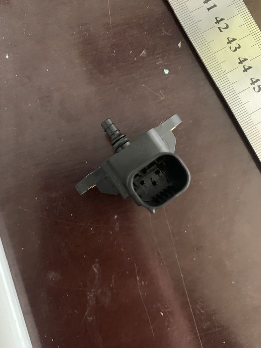 Сензор налягане Bosch за Mercedes w212