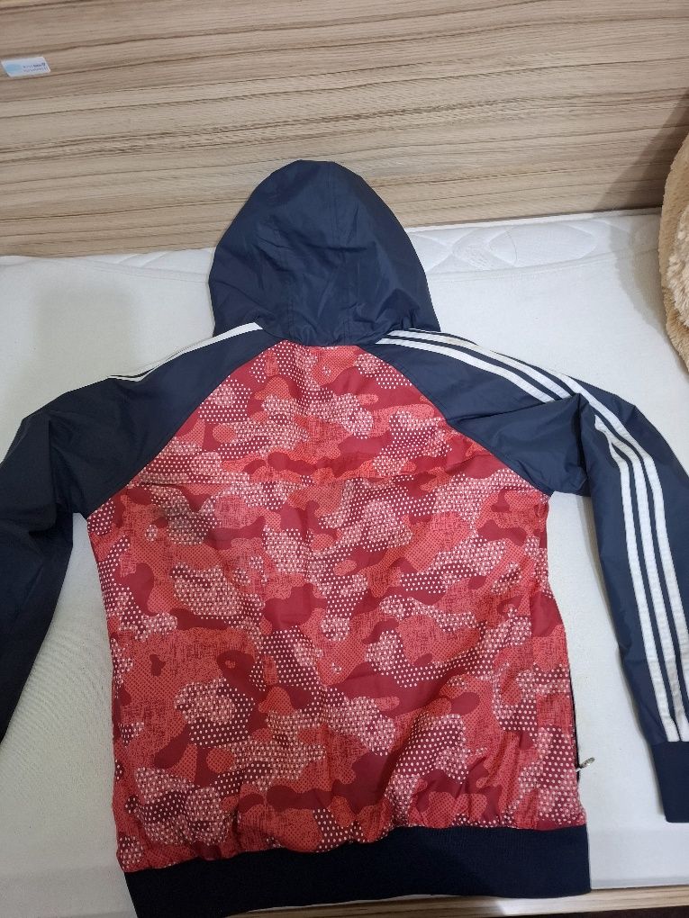 Яке- ветровка adidas