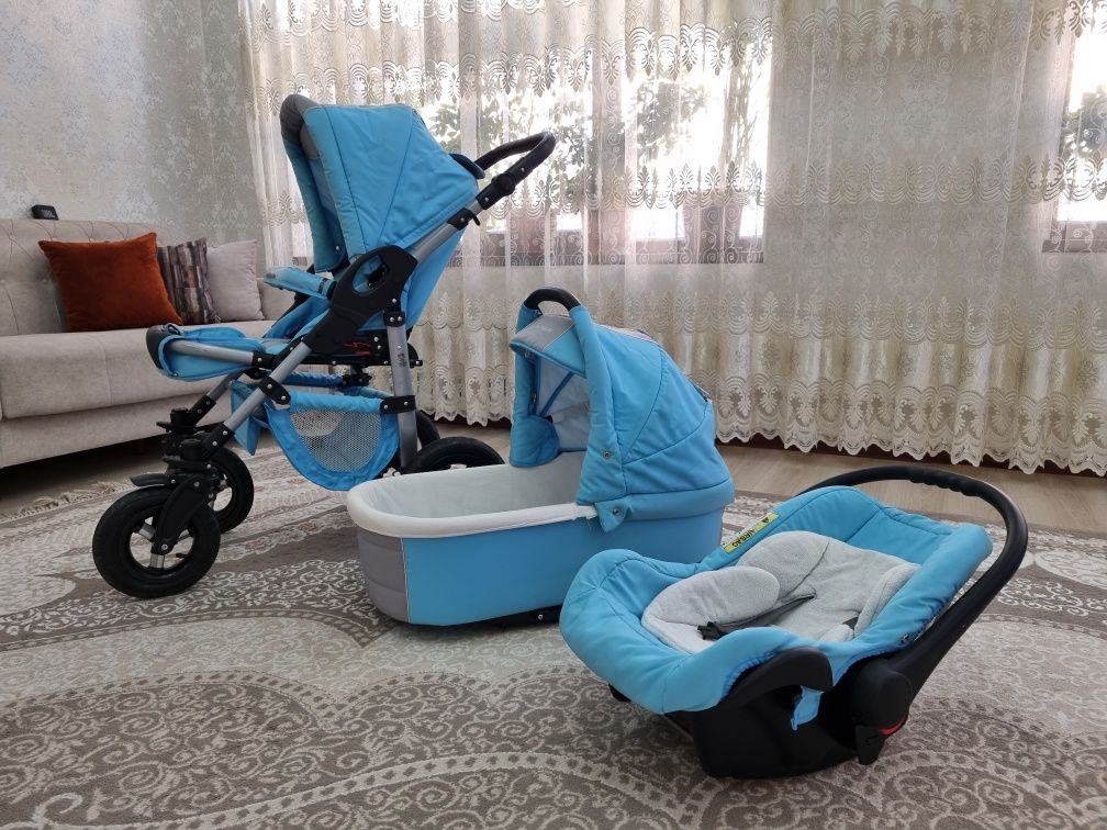 Срочно продается коляска!