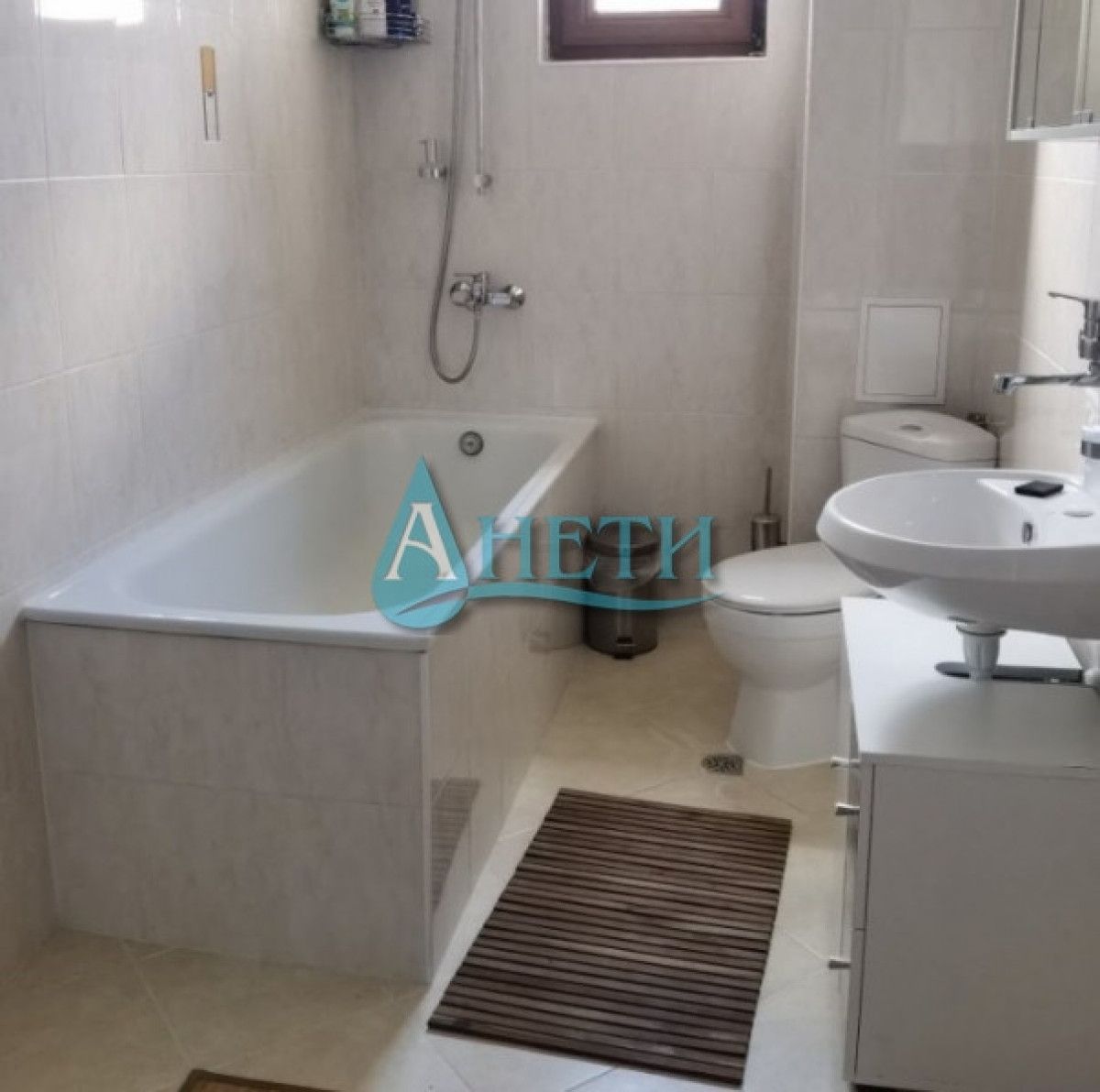 Стилна къща 1400м2, двор 1200м2 в Драгалевци продажбанаем