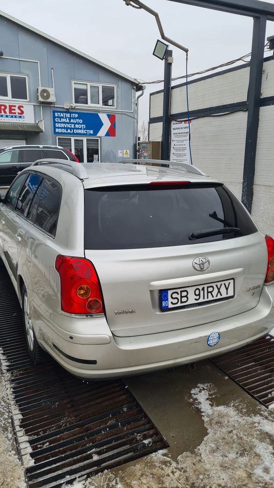 Vand Toyota Avensis