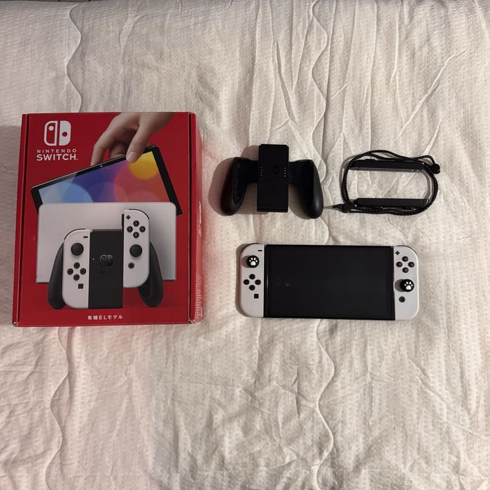 СРОЧНО! Продам Nintendo Switch Oled