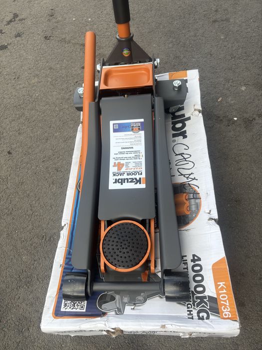 Cric auto 4T tip crocodil .