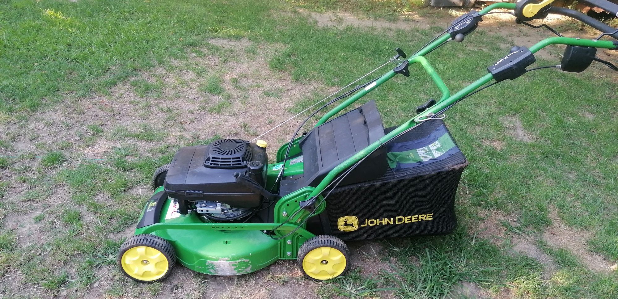 Самоходна косачка john deere