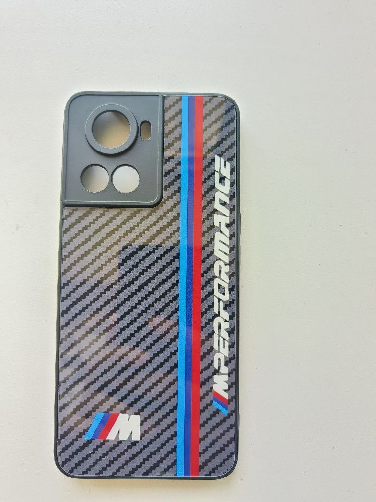 Продам чехол на One plus