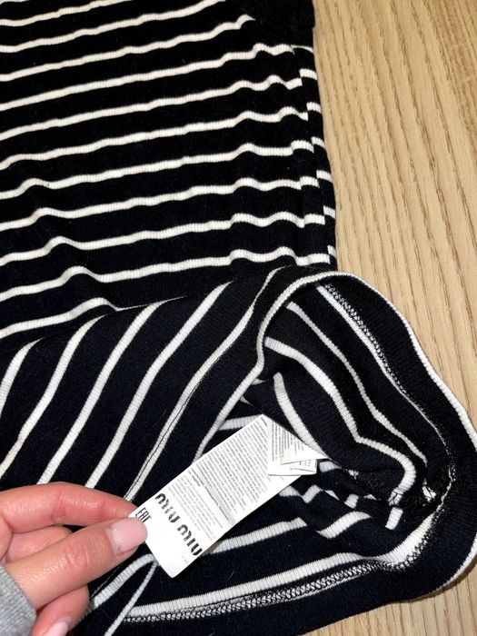 миумиу миу черен топ потник потниче рае черно бяло miumiu miu тениска