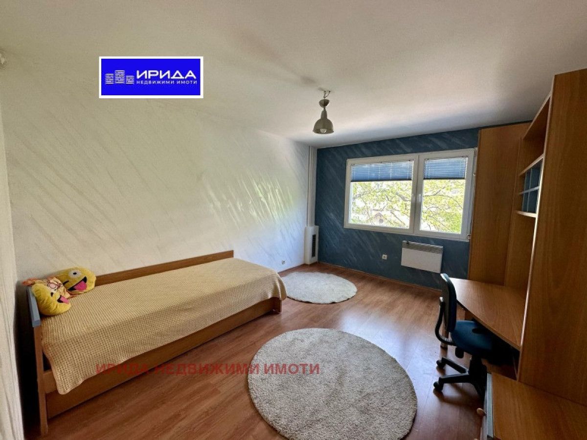 Продава се Тристаен апартамент в София, Гоце Делчев - 84 кв.м за 3453 €/кв.м - Снимка #8
