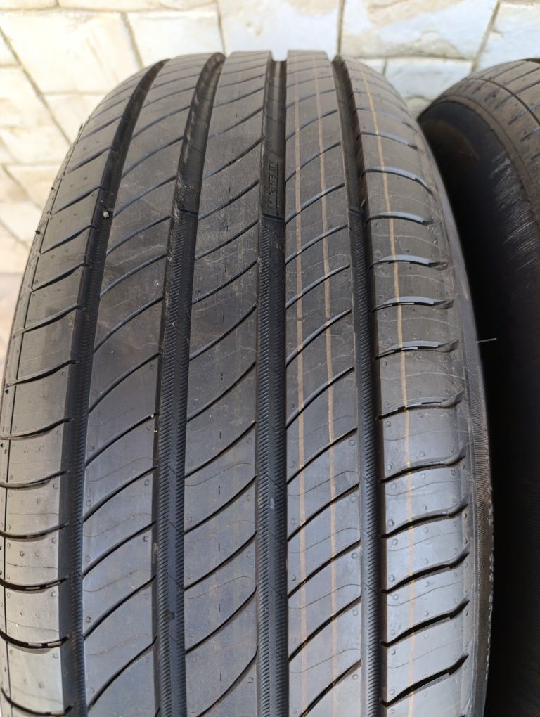 Нови гуми Michelin 215/65/17 Primacy 4