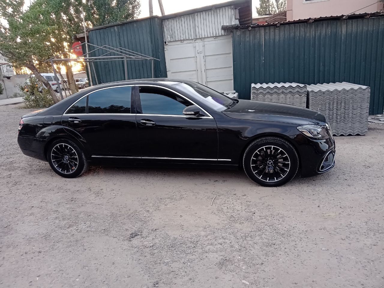 Mersedes bens 221.ni 222 qilingan