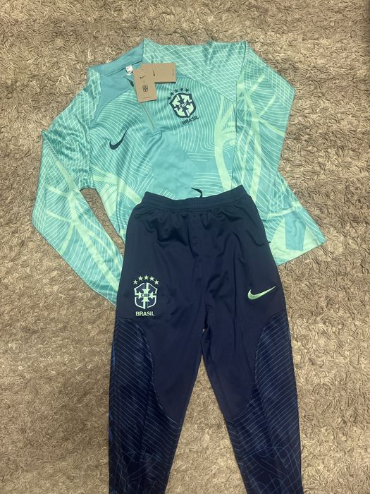 Nike Brazil tracksuit marimea S-M trening brazilia