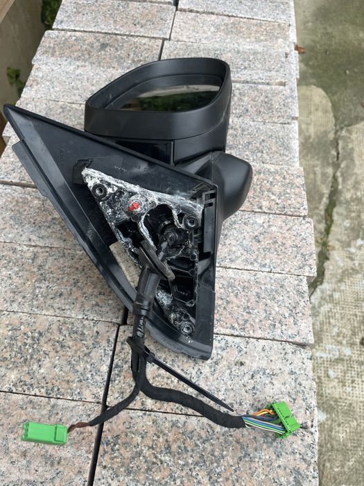 Vand oglinda dreapta volvo S60/V60 cu camera 360